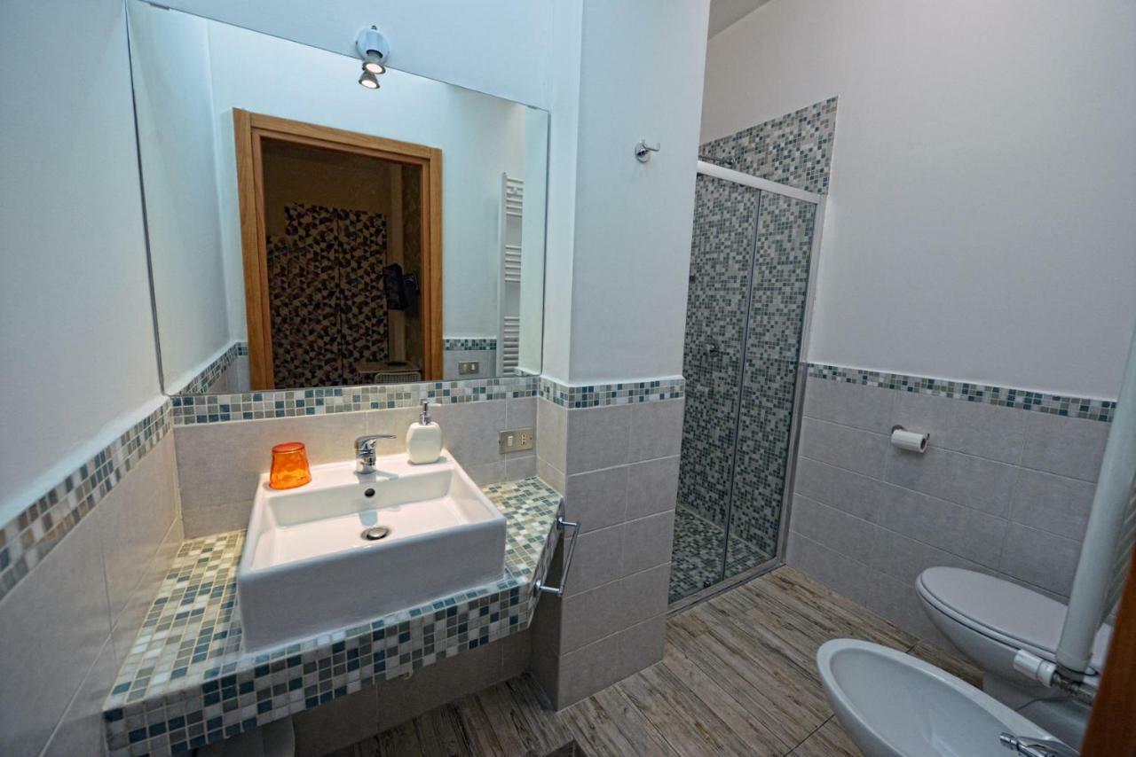 Aback Policlinico Hotel Bari Bagian luar foto