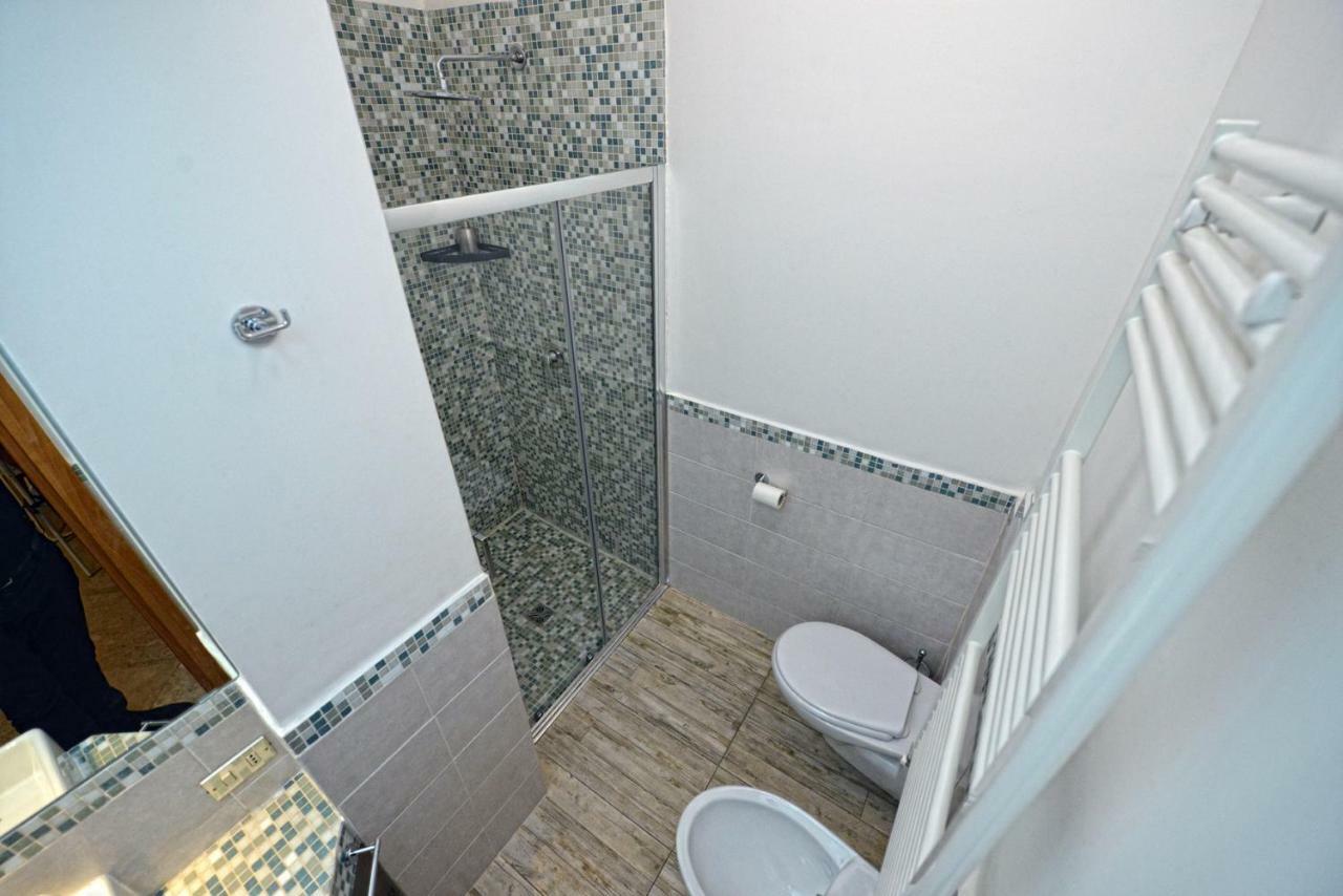 Aback Policlinico Hotel Bari Bagian luar foto